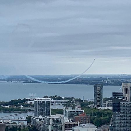 Appartamento Magnificient View Next Cn Tower/Rogers/Union/Mtcc Toronto Esterno foto