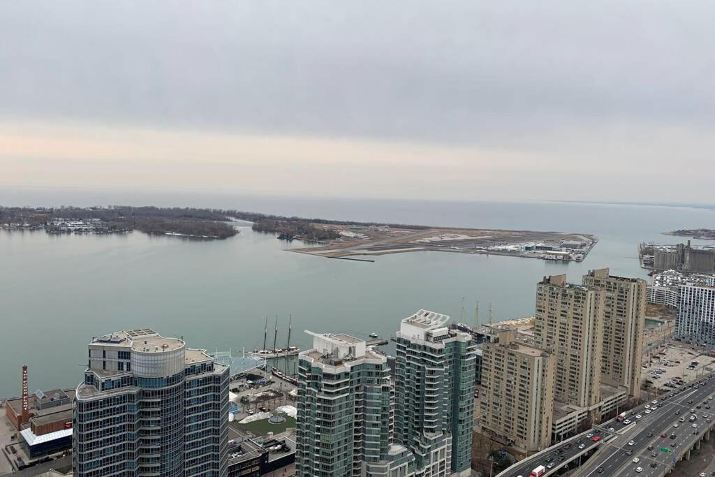 Appartamento Magnificient View Next Cn Tower/Rogers/Union/Mtcc Toronto Esterno foto