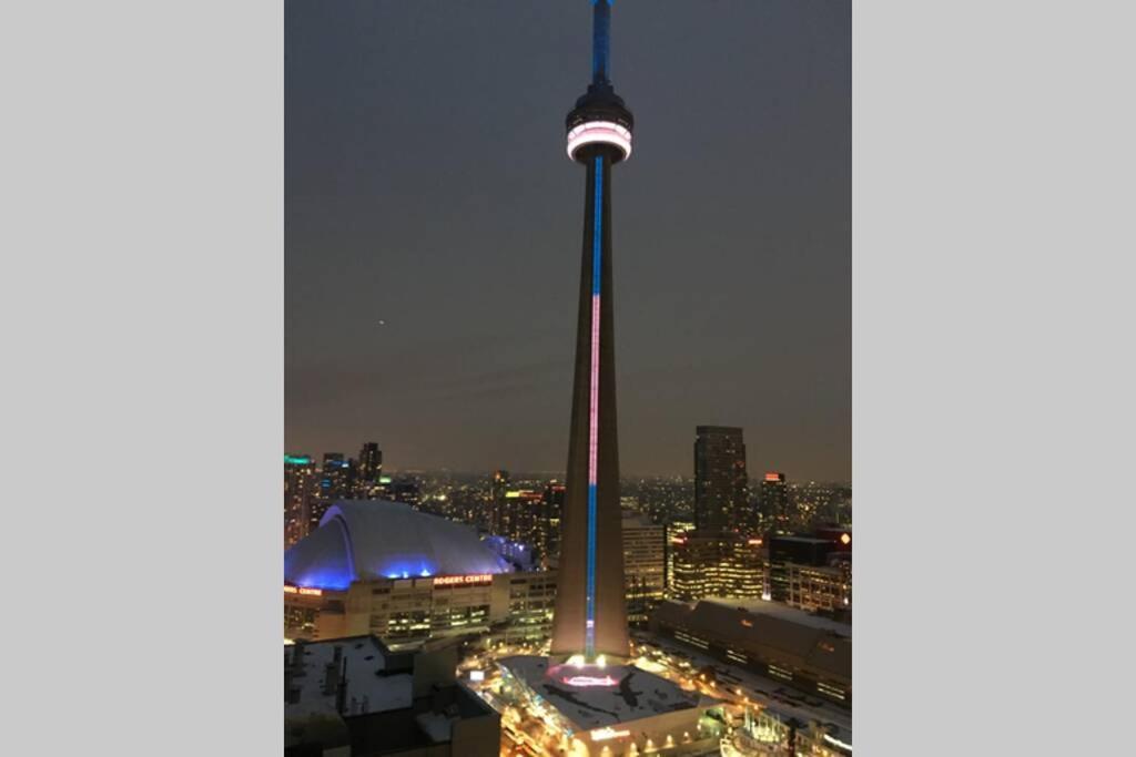 Appartamento Magnificient View Next Cn Tower/Rogers/Union/Mtcc Toronto Esterno foto